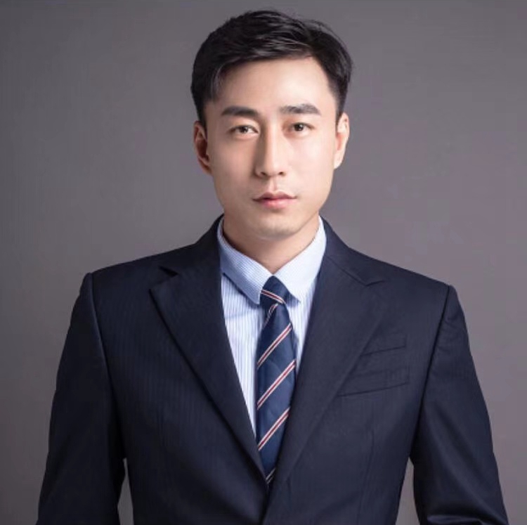 帅锋 品牌视觉系统总监